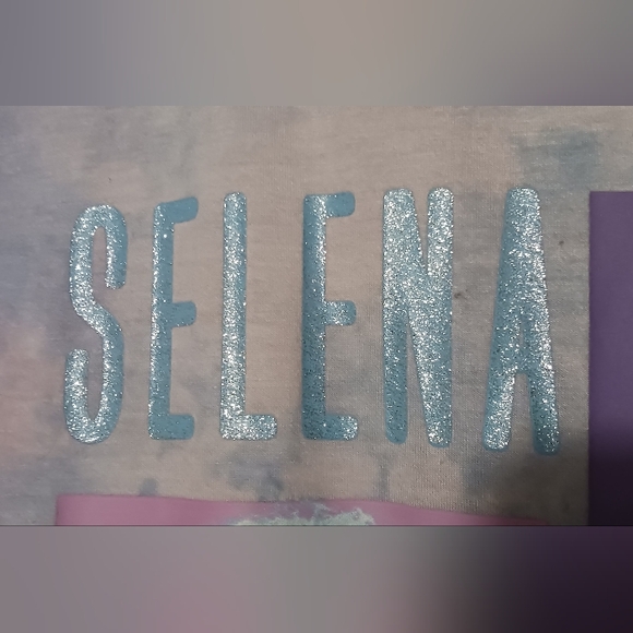 Selena Quintanilla wall art(RARE!)&t-shirt bundle - Picture 7 of 8